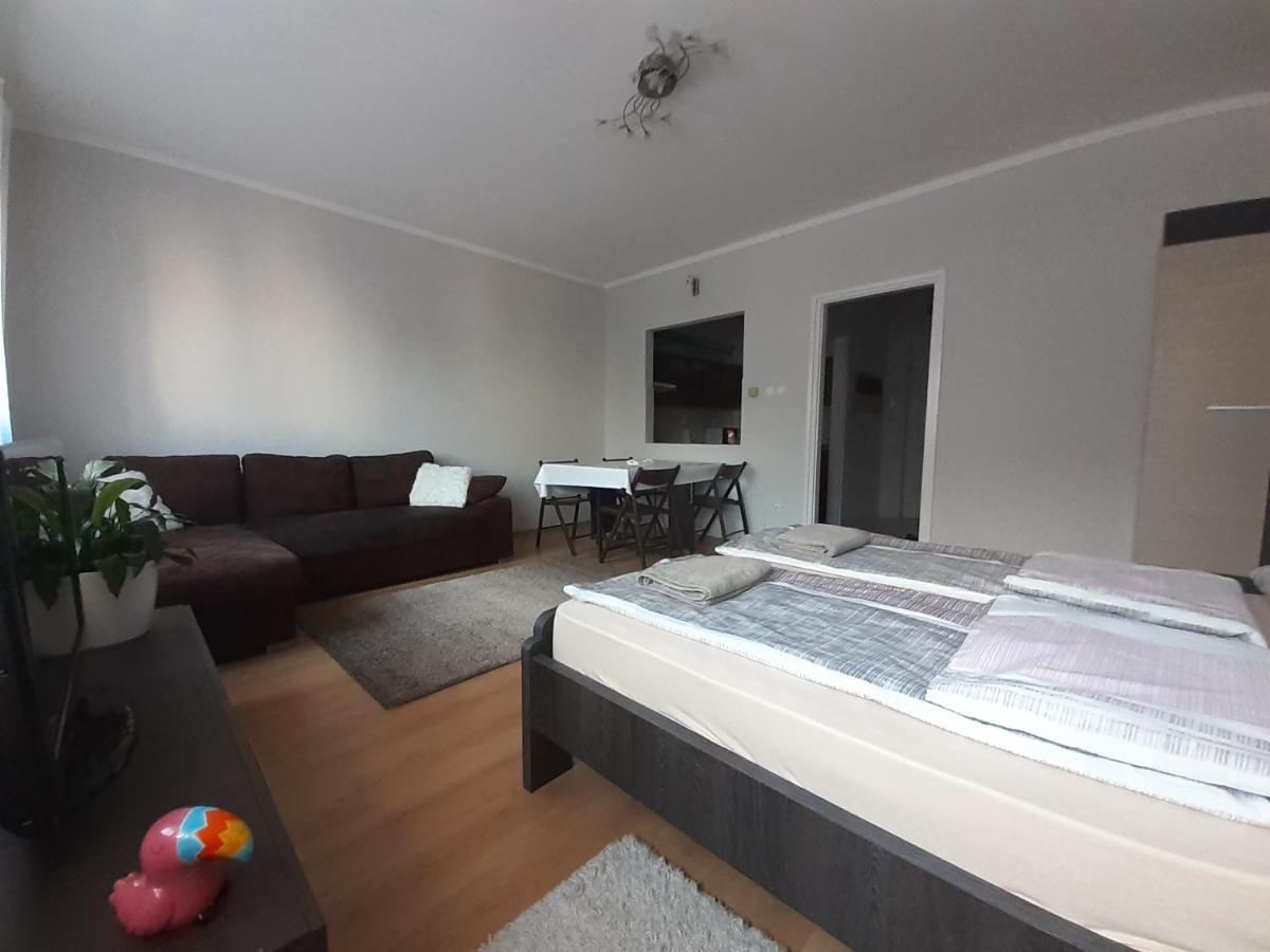 Tukan Apartman Hajduszoboszlo Exterior photo